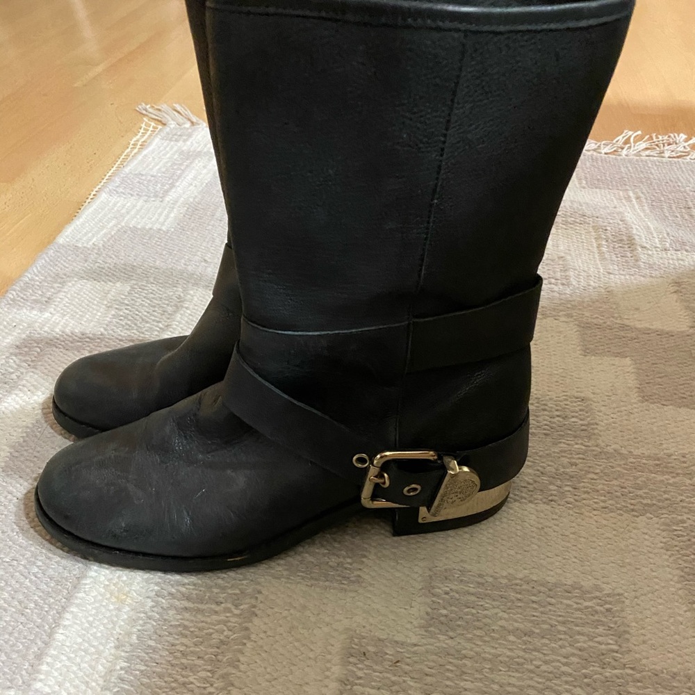 Combat boots
